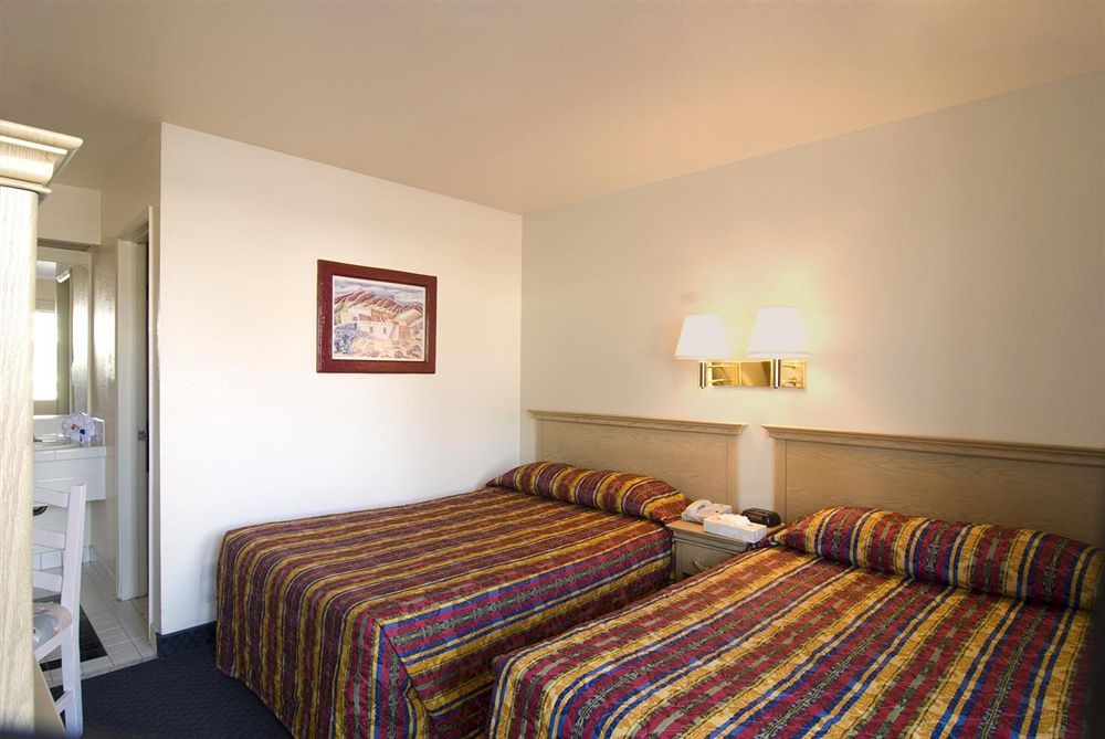 Americas Best Value Inn Las Vegas Strip фото 40