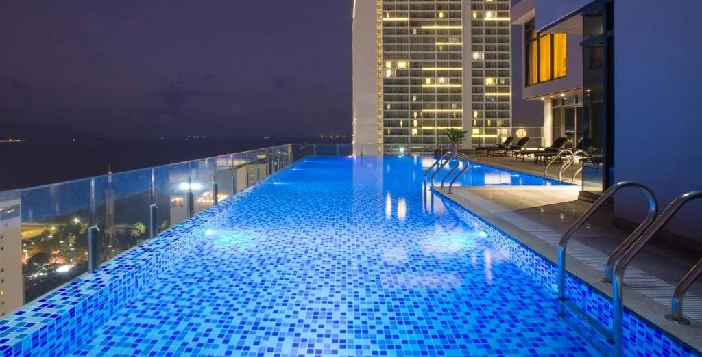 Green Beach Hotel фото 11