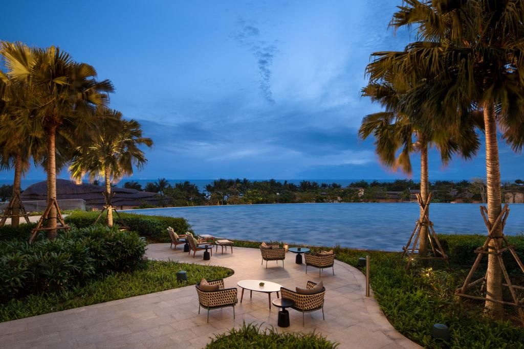 New World Hoiana Beach Resort фото 35