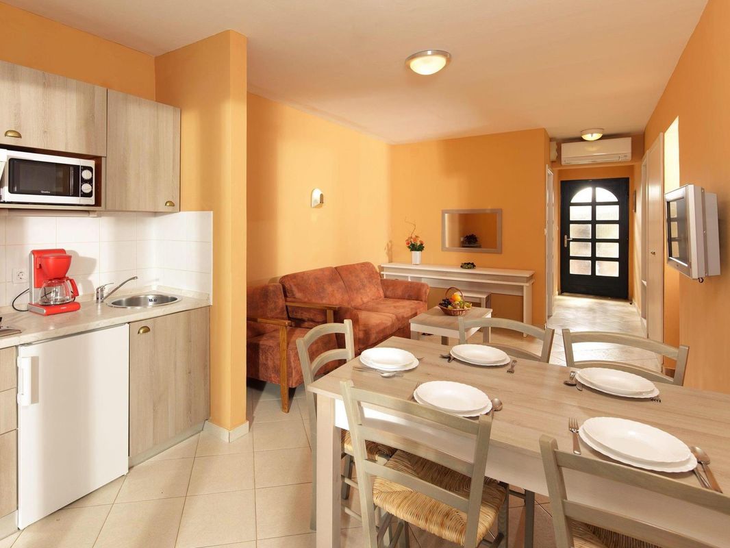 Apartments Sol Amfora for Plava Laguna фото 11