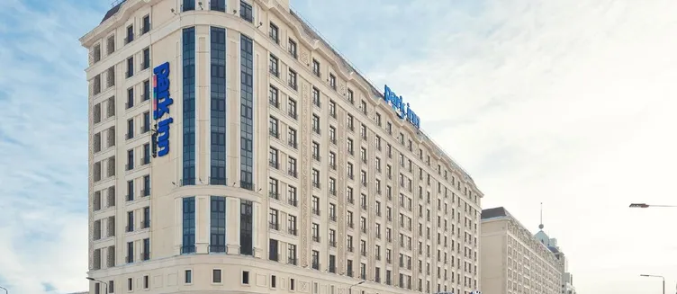 Фото отеля Park Inn by Radisson Astana Hotel