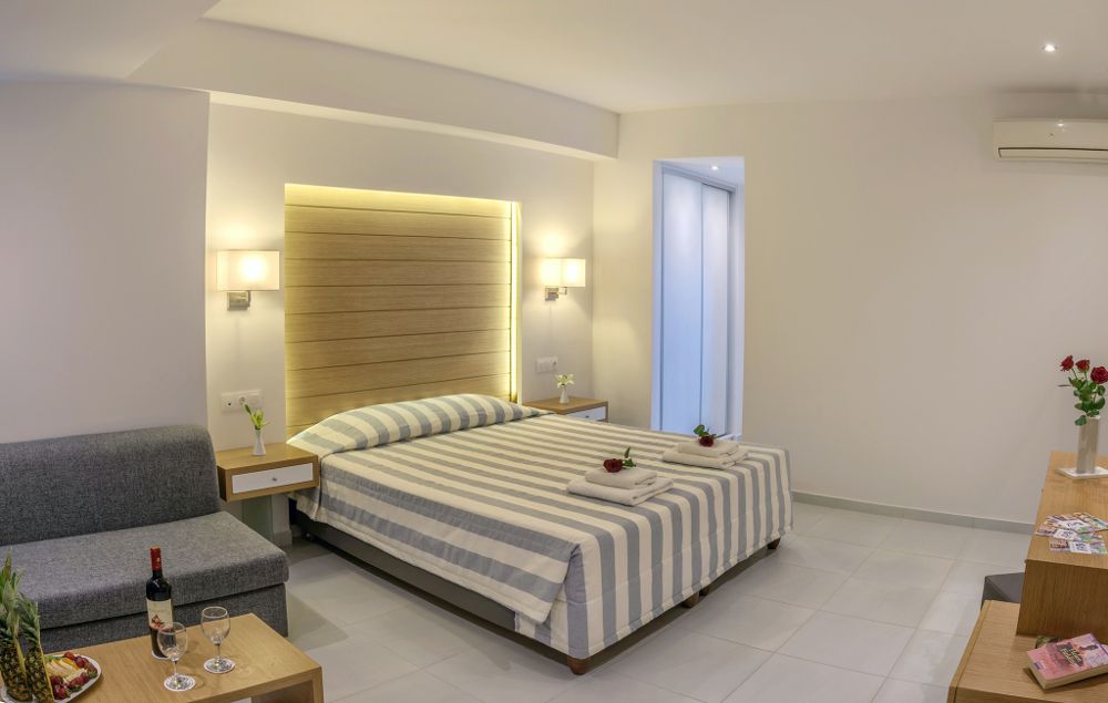 Happy Days Hotel Georgioupolis фото 16