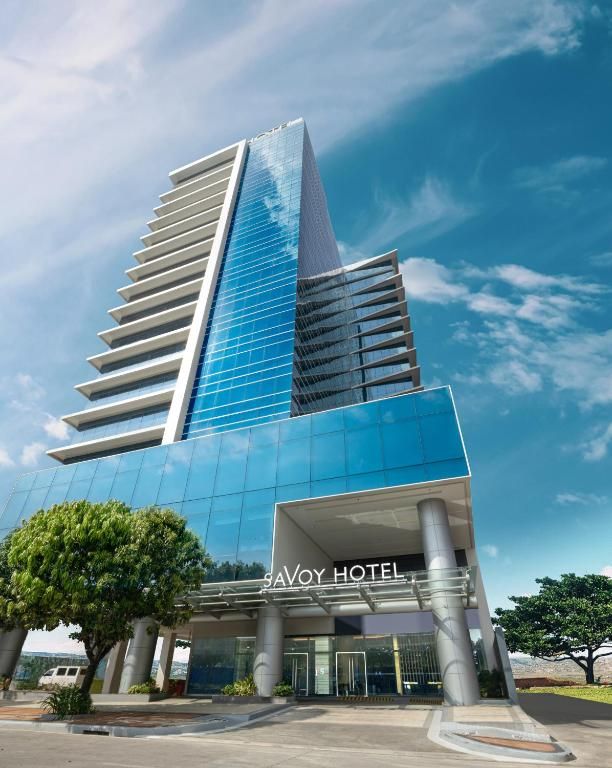 Savoy Hotel Mactan Newtown фото 0