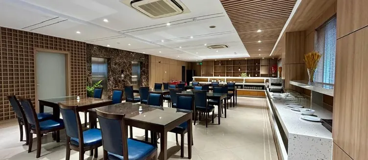 Фото отеля Starlet Hotel