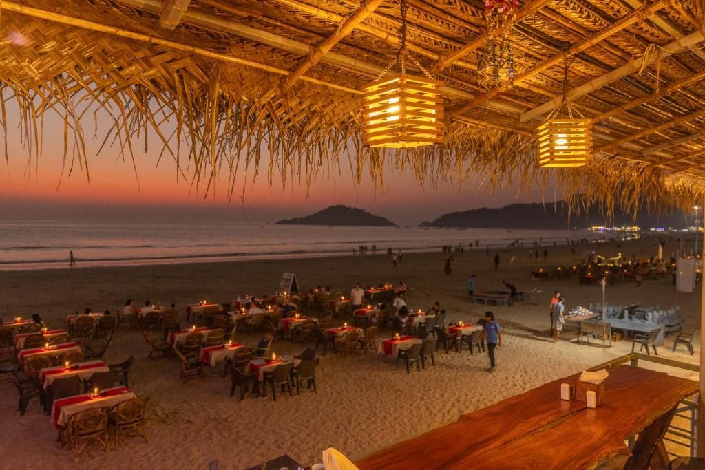 Royal Touch Beach Huts фото 20
