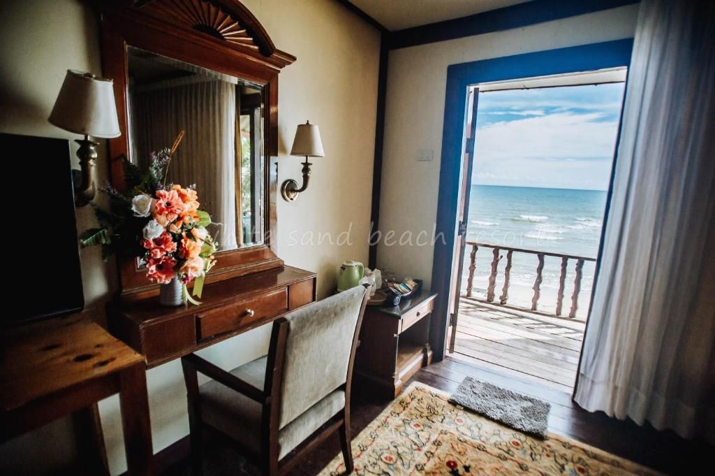 White Sand Beach Resort фото 111