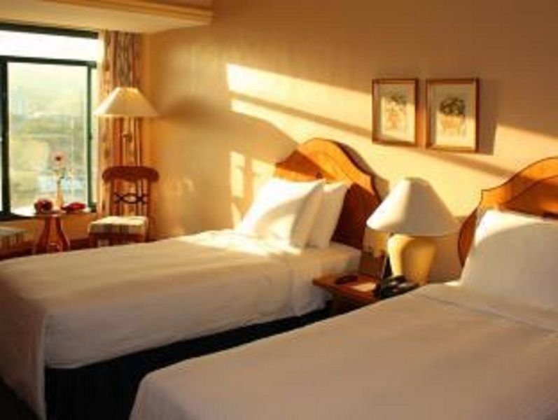 Waterfront Cebu City Hotel & Casino - Multiple Use Hotel фото 38