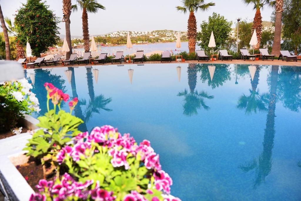 Mira Beach Resort Bodrum фото 68