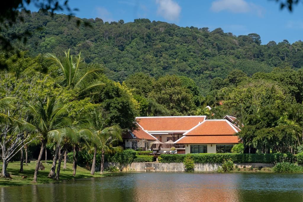 Nai Harn Baan-Bua Villas фото 1