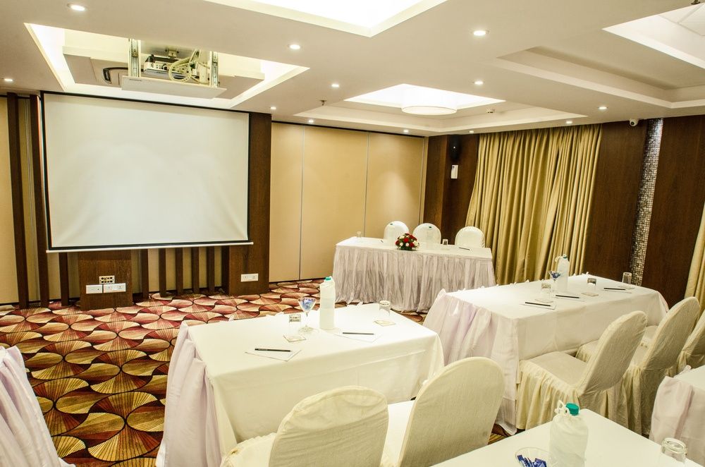 Hotel Calangute Towers фото 16