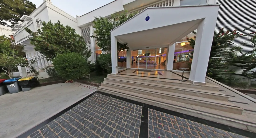 Bendis Beach Hotel фото 29