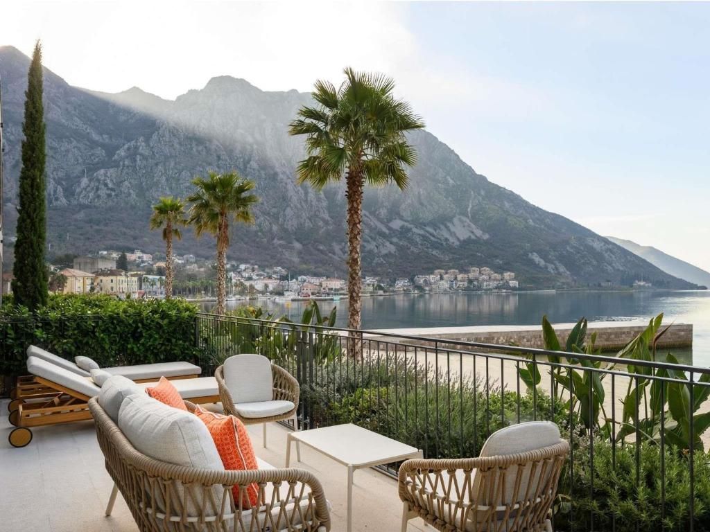 Mövenpick Hotel & Residences Teuta Kotor Bay фото 45