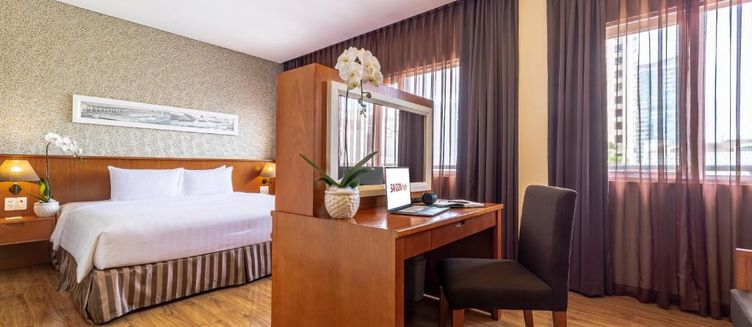 Фото отеля Saigon Hotel