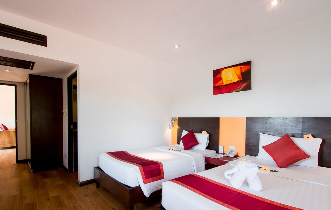All Seasons Naiharn Phuket фото 5