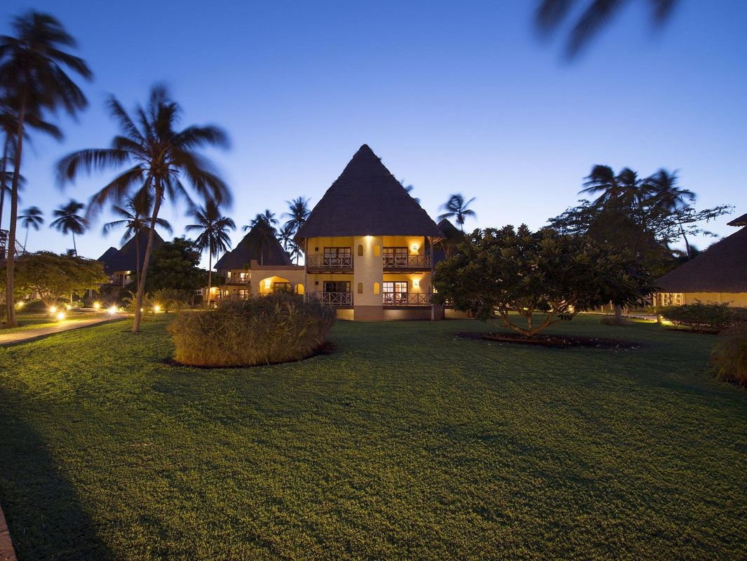 Neptune Pwani Beach Resort & Spa фото 40