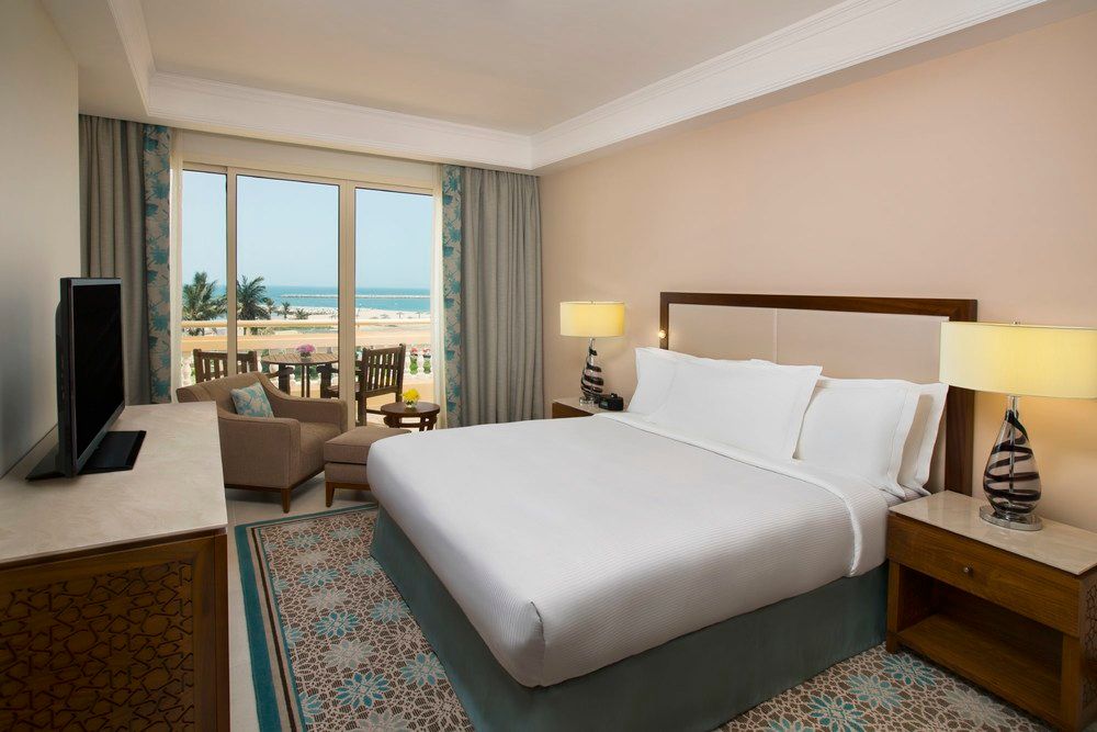 Hilton Al Hamra Beach & Golf Resort фото 136