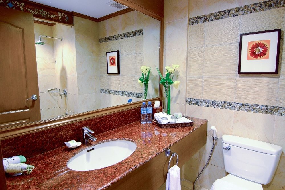 Boracay Tropics Resort Hotel фото 61
