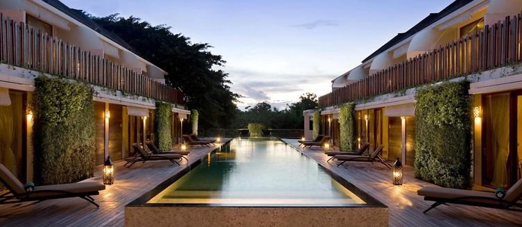 Фото отеля Kupu Kupu Jimbaran Beach Hotel & Spa by L’Occitane