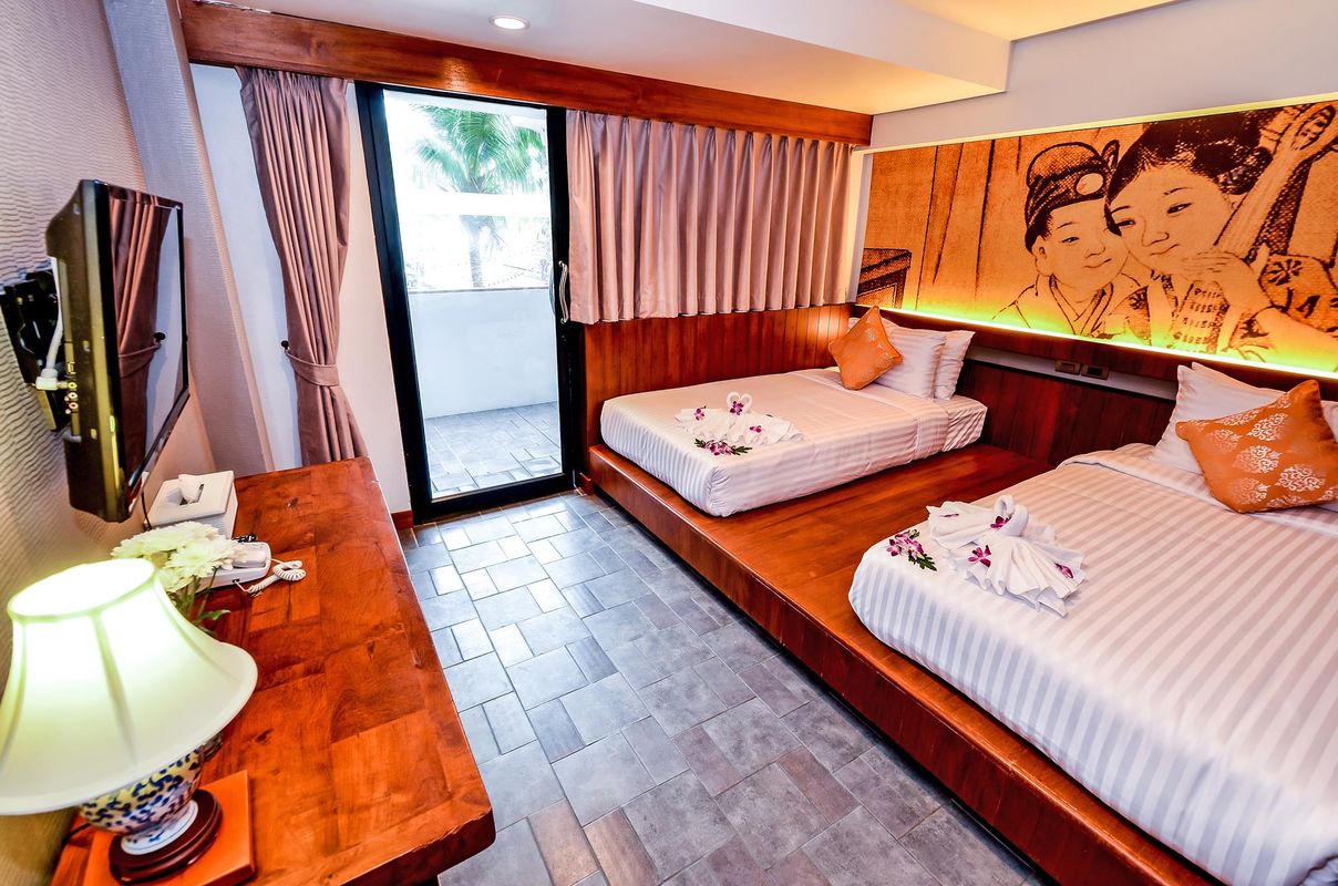Lap Roi Karon Beachfront фото 9