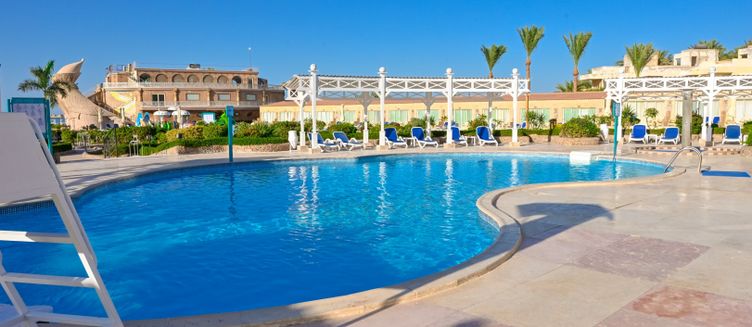Фото отеля Sunrise Azalea Aqua Park Resort