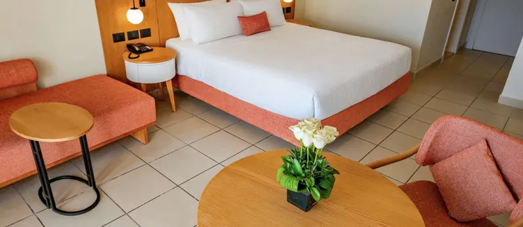 Фото отеля Naama Bay Promenade Beach Resort