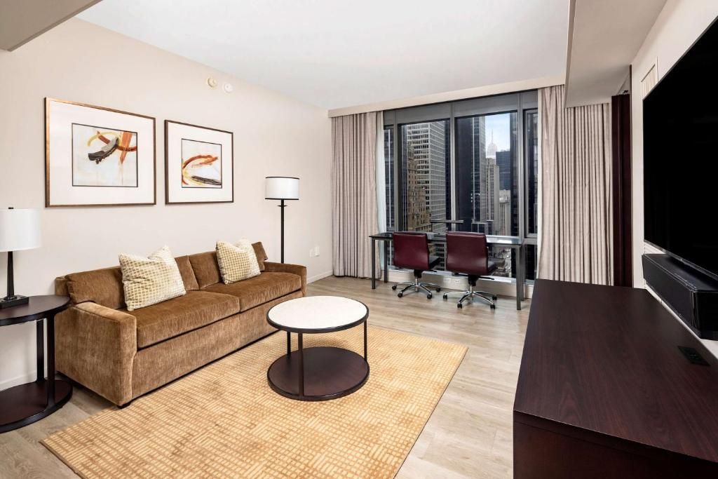 West 57th Street By Hilton Club фото 0