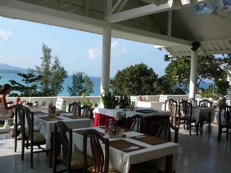 Karon Cliff Bungalows фото 5