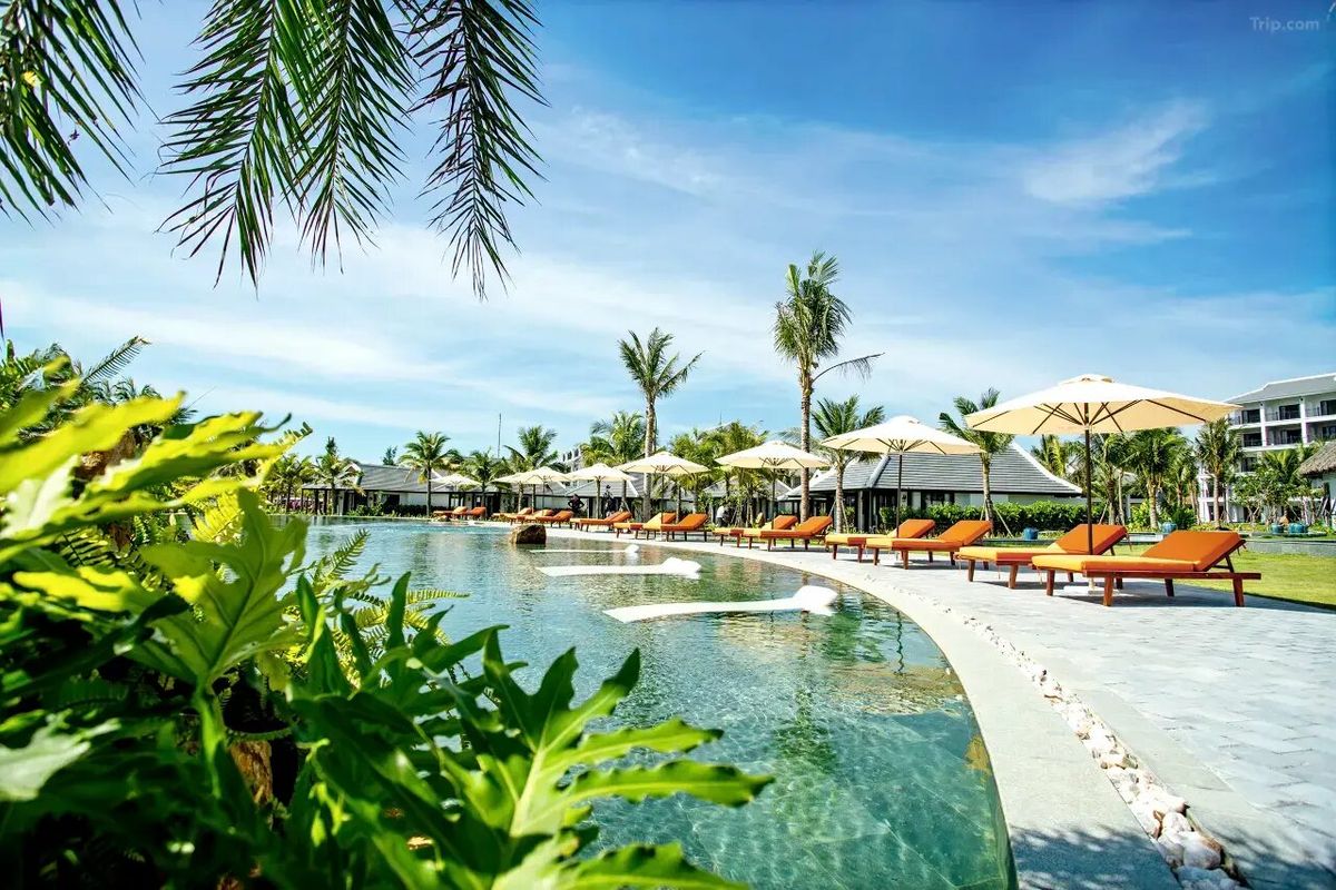 Bliss Hoi An Beach Resort & Wellness фото 8