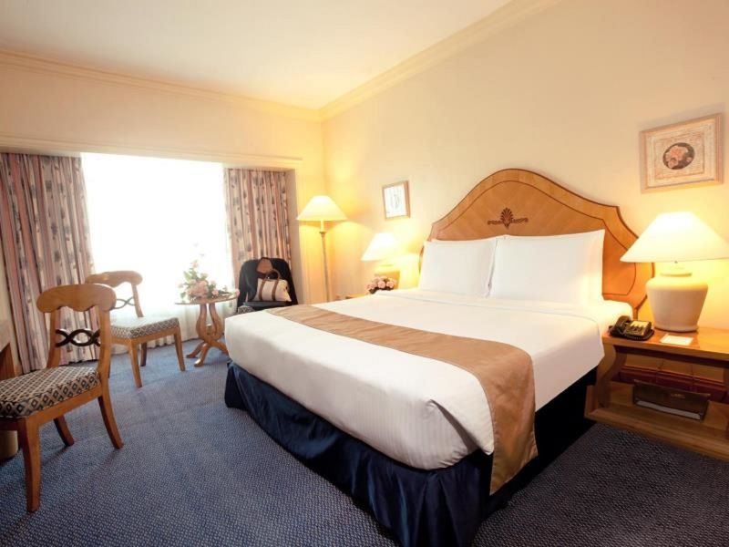 Waterfront Cebu City Hotel & Casino - Multiple Use Hotel фото 36