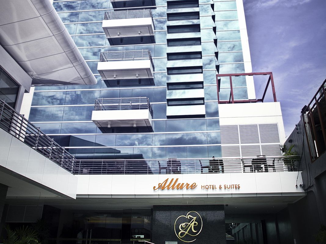 Allure Hotel & Suites фото 17