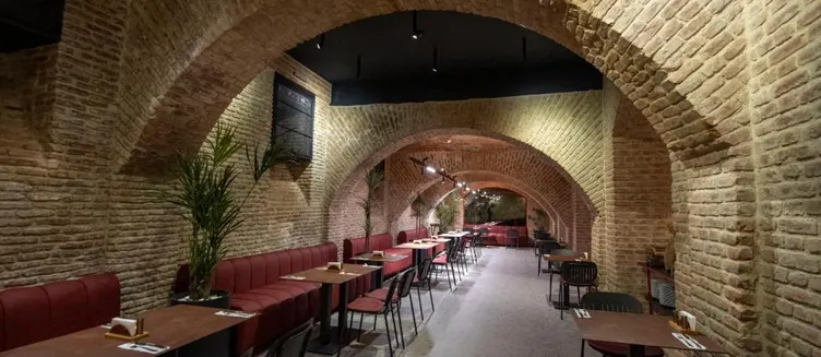 Фото отеля Qarvasla Hotel