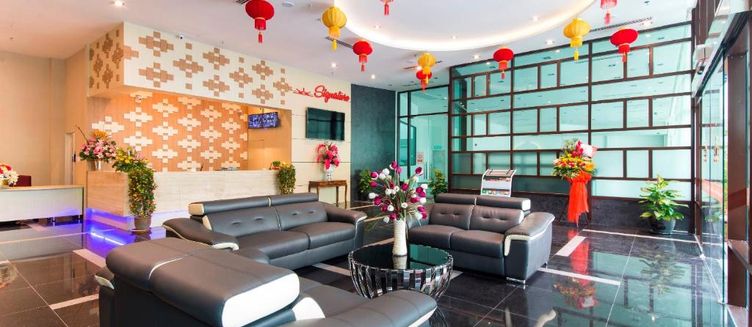 Фото отеля Signature International Hotel China Town