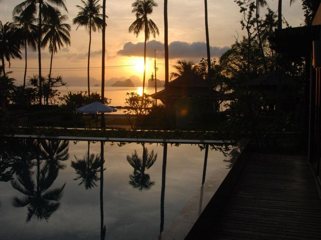 Niramaya Villa & Wellness Resort фото 7