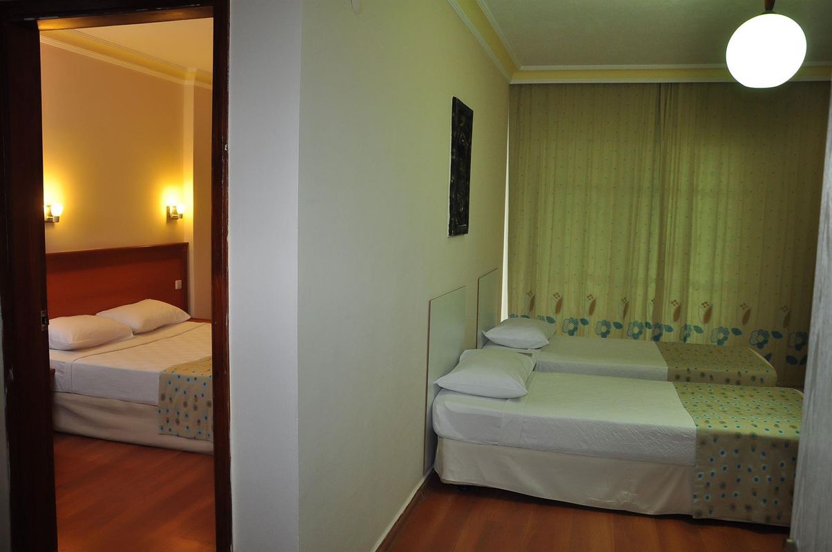 Cinar Family Suite Hotel фото 44