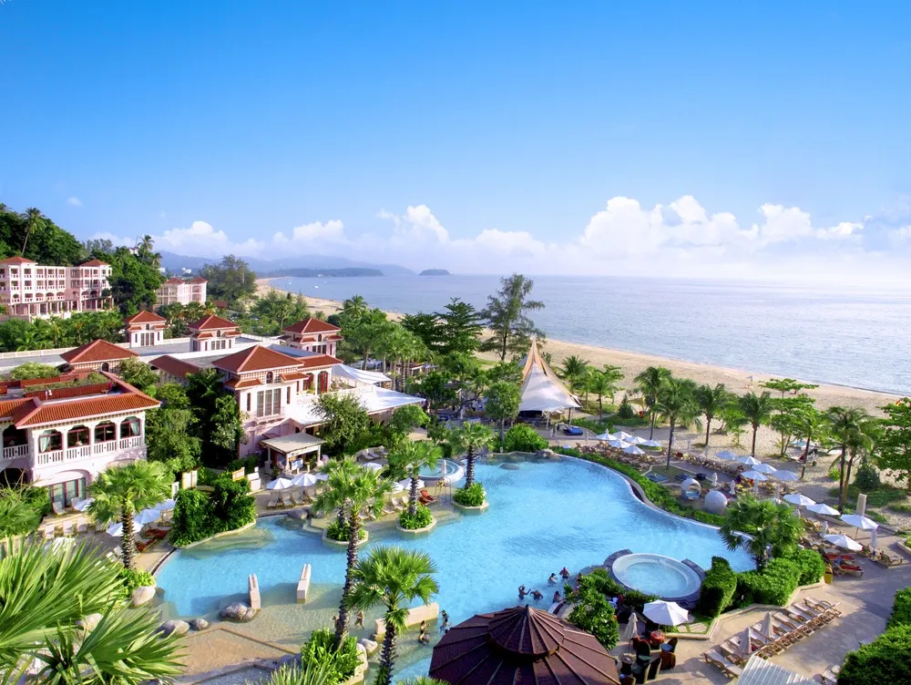 Centara Grand Beach Resort Phuket фото 26