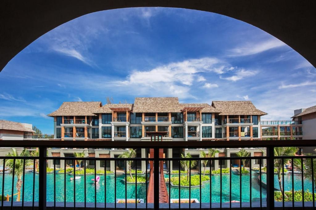 Mai Khao Lak Beach Resort & Spa фото 62