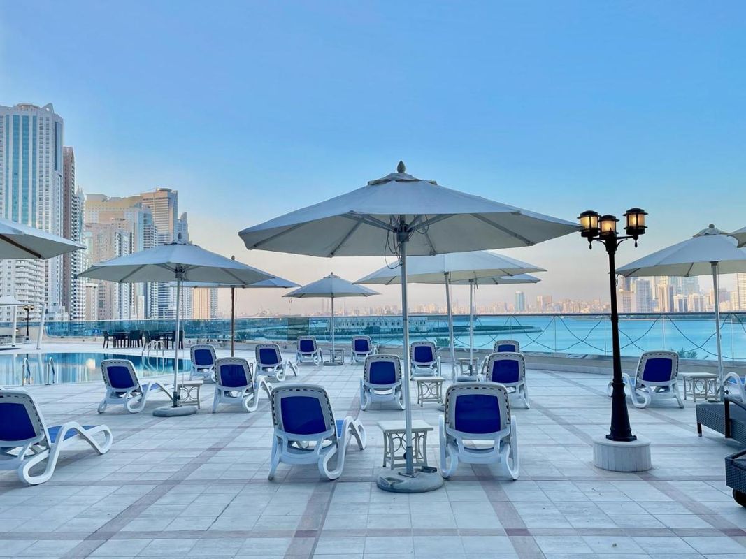 Corniche Hotel Sharjah фото 15