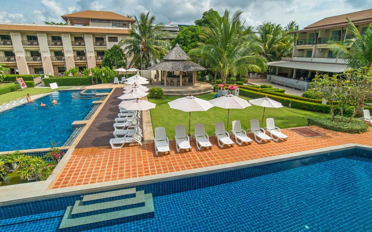 Lanta Pura Beach Resort фото 1