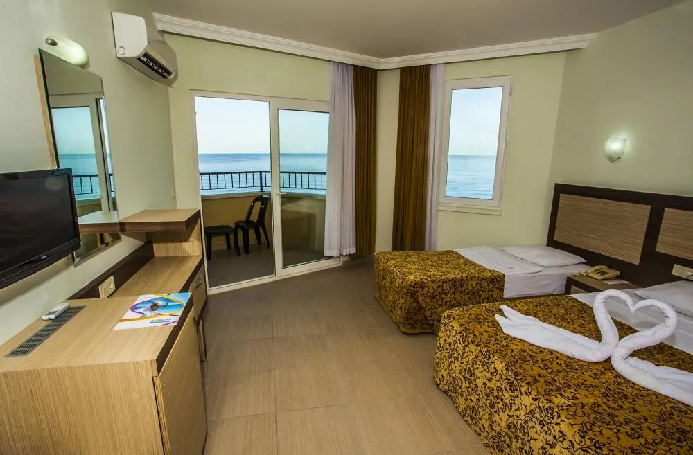 Kleopatra Beach Hotel фото 2