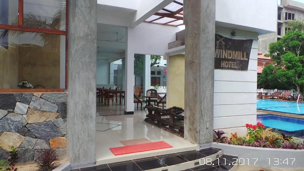 Windmill Beach Hotel фото 29