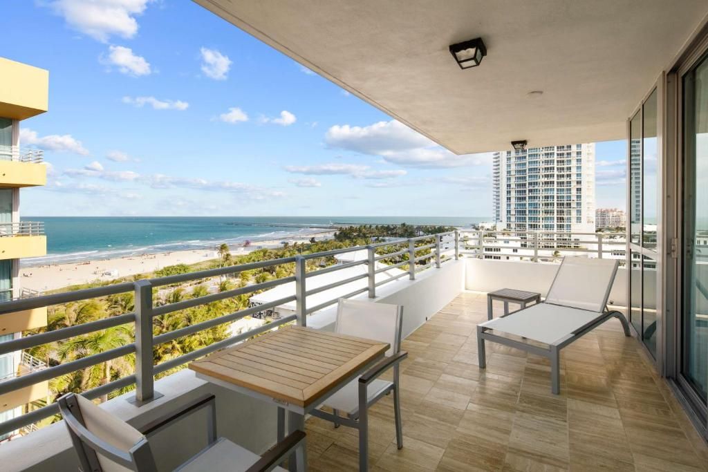 Hilton Bentley Miami South Beach Hotel фото 82
