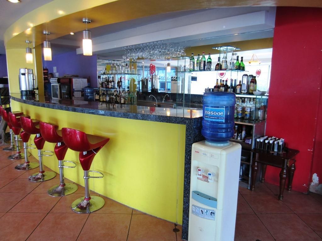 Golden Peak Hotel & Suites фото 9
