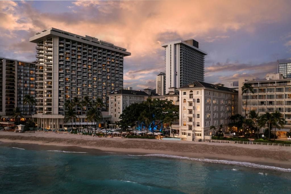 Moana Surfrider, A Westin Resort & Spa фото 27