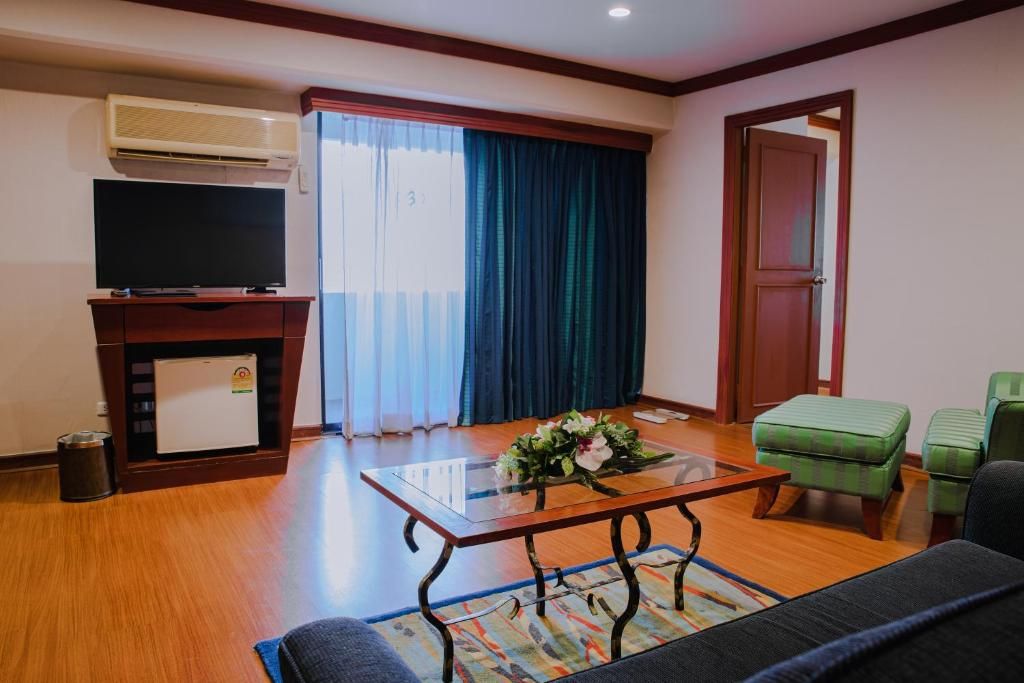 Baiyoke Suite Hotel фото 76