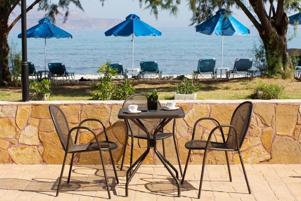 Almyrida Beach Hotel & Studios фото 18