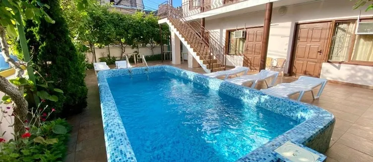 Фото отеля Мини-Отель «Лазурь»