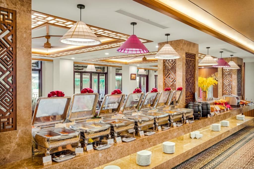 The Saga Hotel Hoi An фото 14