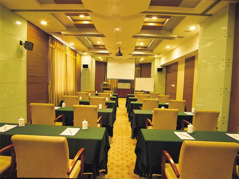 Shanxi Business Hotel фото 61
