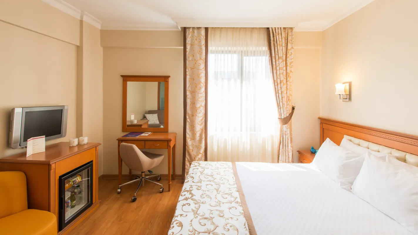 Prestige Hotel Old City фото 0