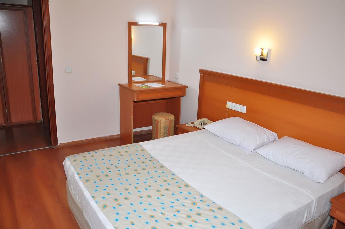 Cinar Family Suite Hotel фото 45